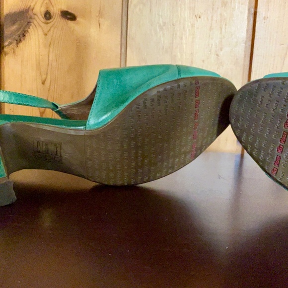 Miz Mooz Teal Green Retro Leather “Selima” heels Sandals sz 8 - Picture 4 of 5